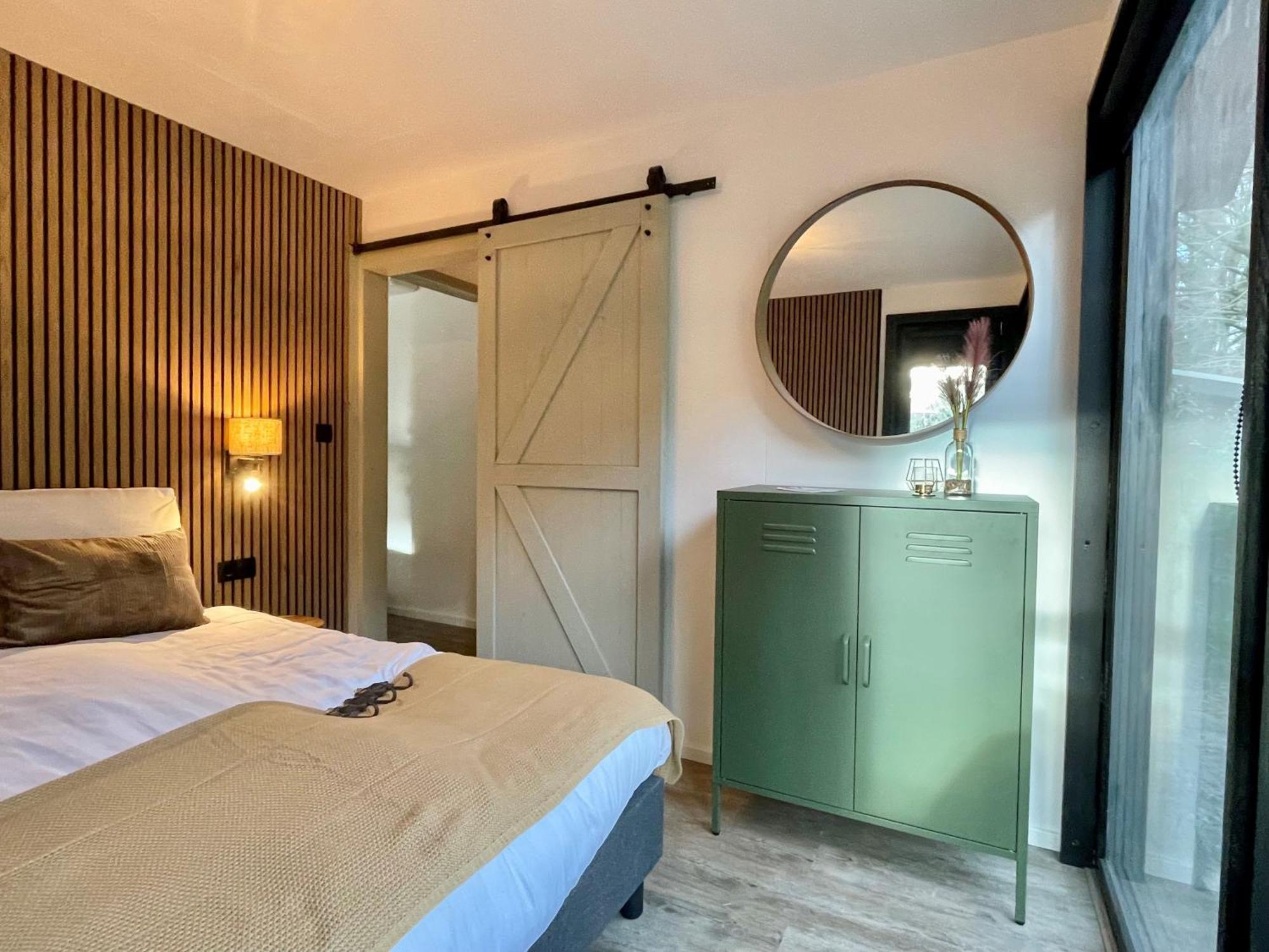 Wellness In The Woods - 4P Tinyhouse Met Prive Sauna & Hottub Diessen Εξωτερικό φωτογραφία