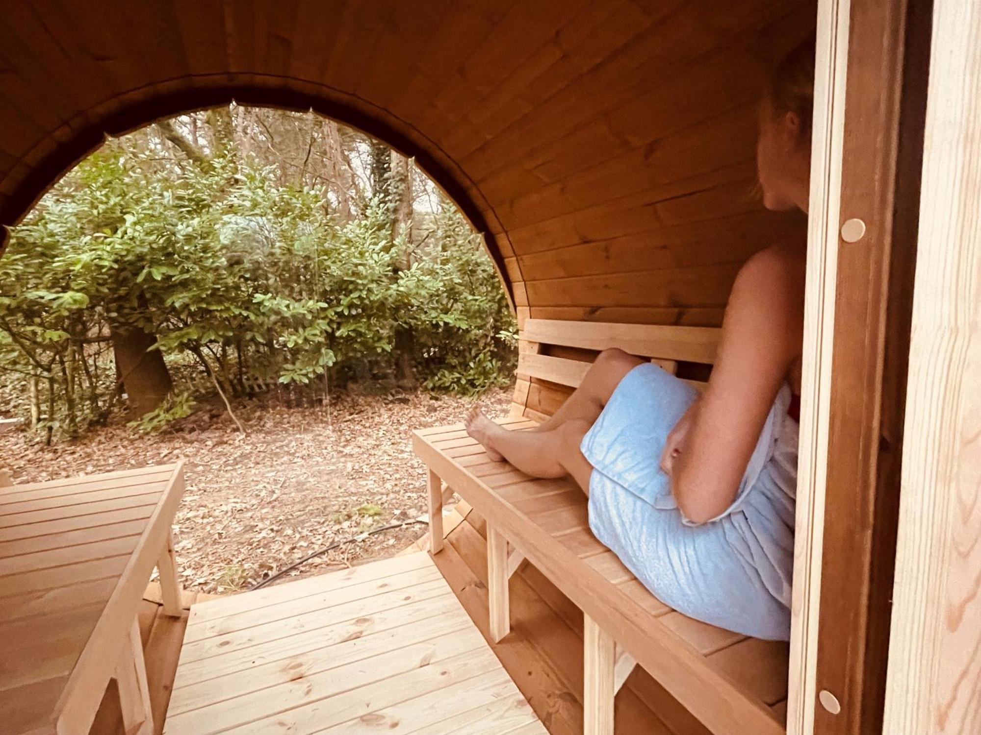Wellness In The Woods - 4P Tinyhouse Met Prive Sauna & Hottub Diessen Εξωτερικό φωτογραφία