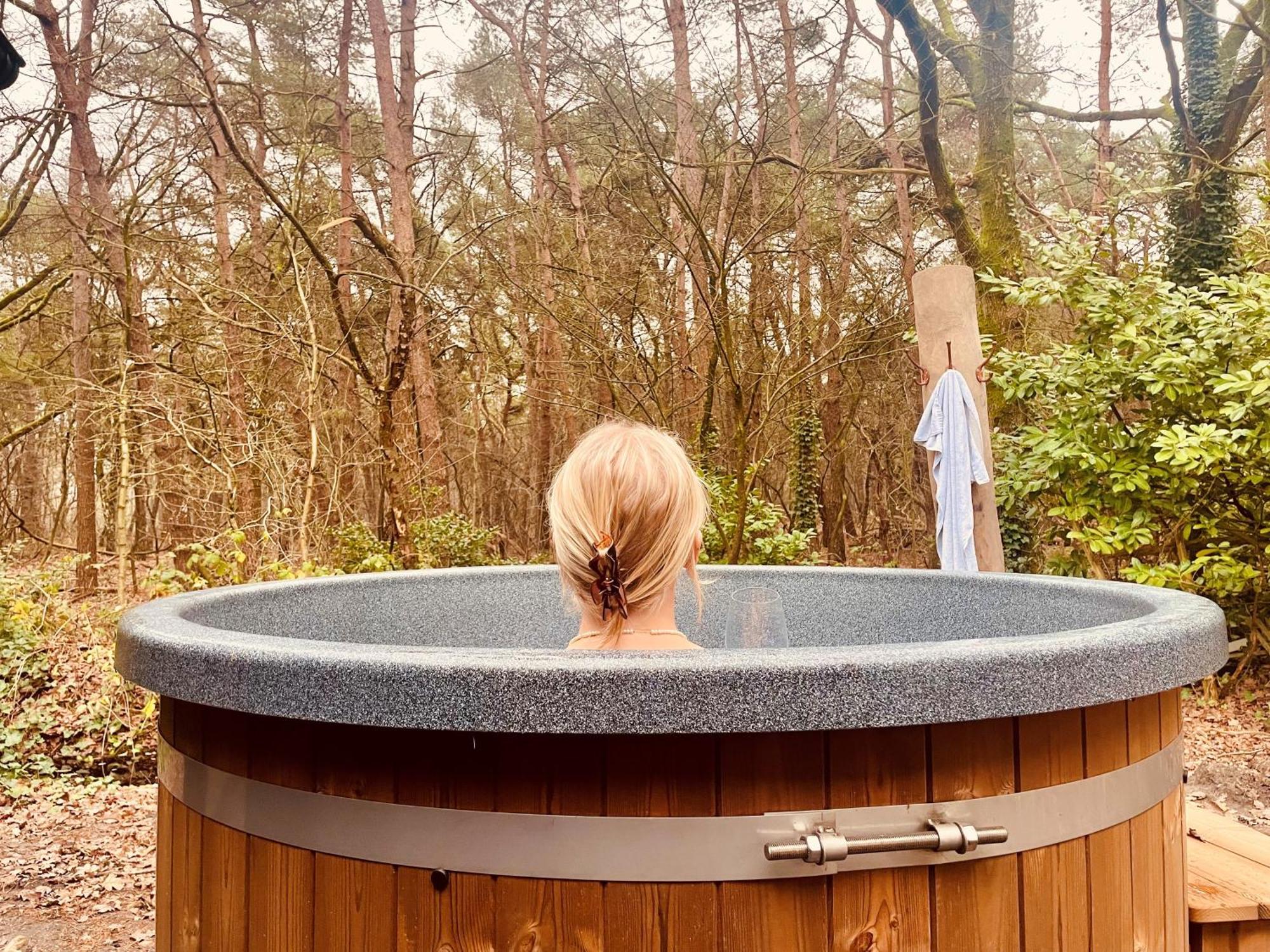 Wellness In The Woods - 4P Tinyhouse Met Prive Sauna & Hottub Diessen Εξωτερικό φωτογραφία
